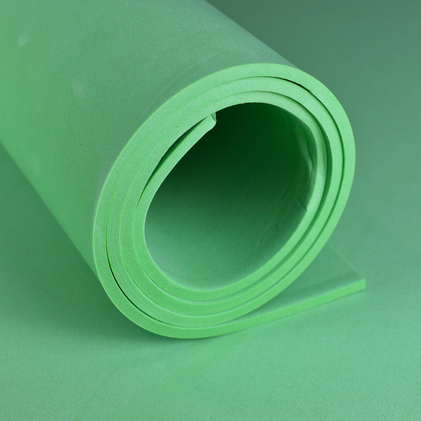 Pianka EVA 65 kg/m3, 2 mm zielona - 50x50 cm