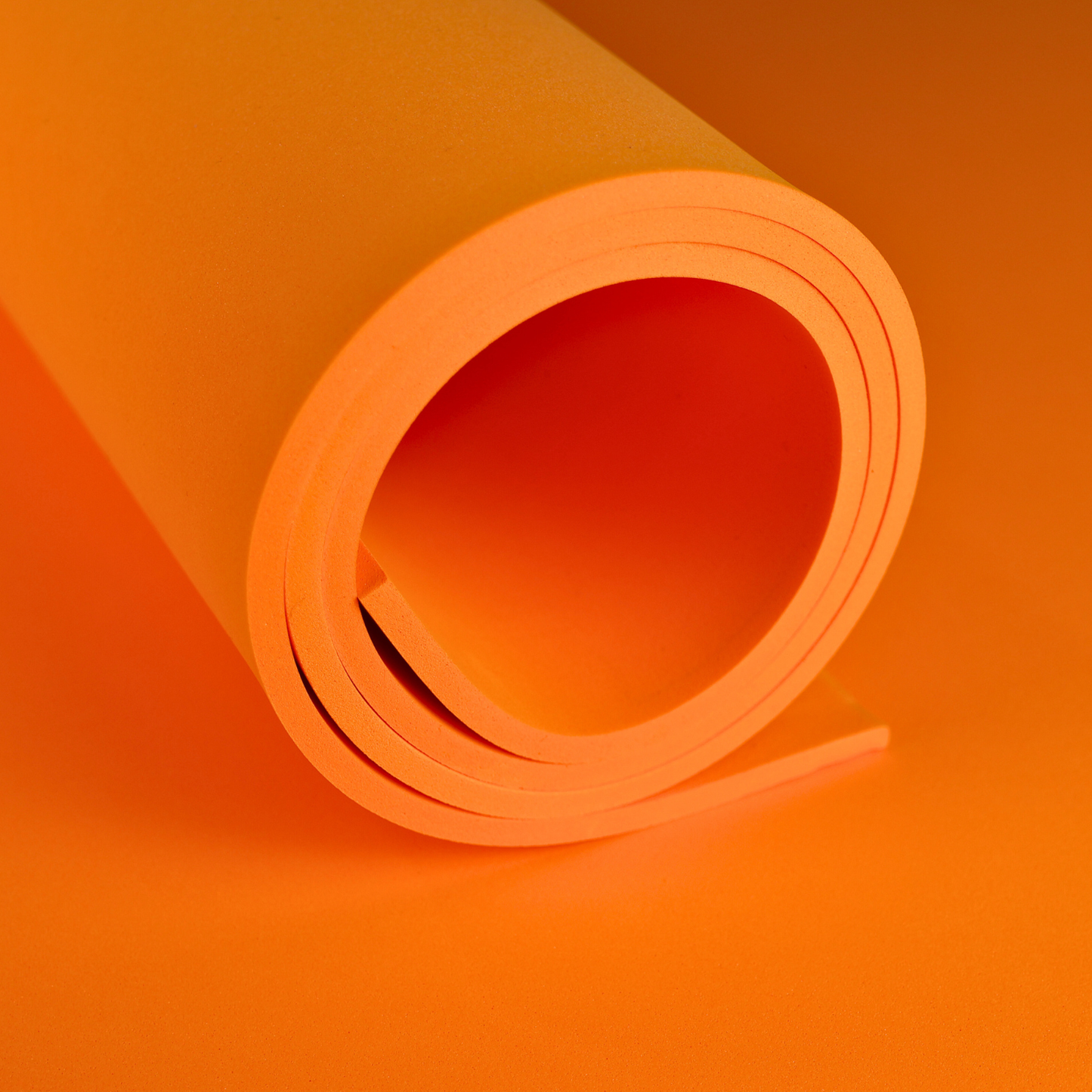 Pianka EVA 65 kg/m3 (CF65) 2 mm pomarańczowa - 100x50 cm