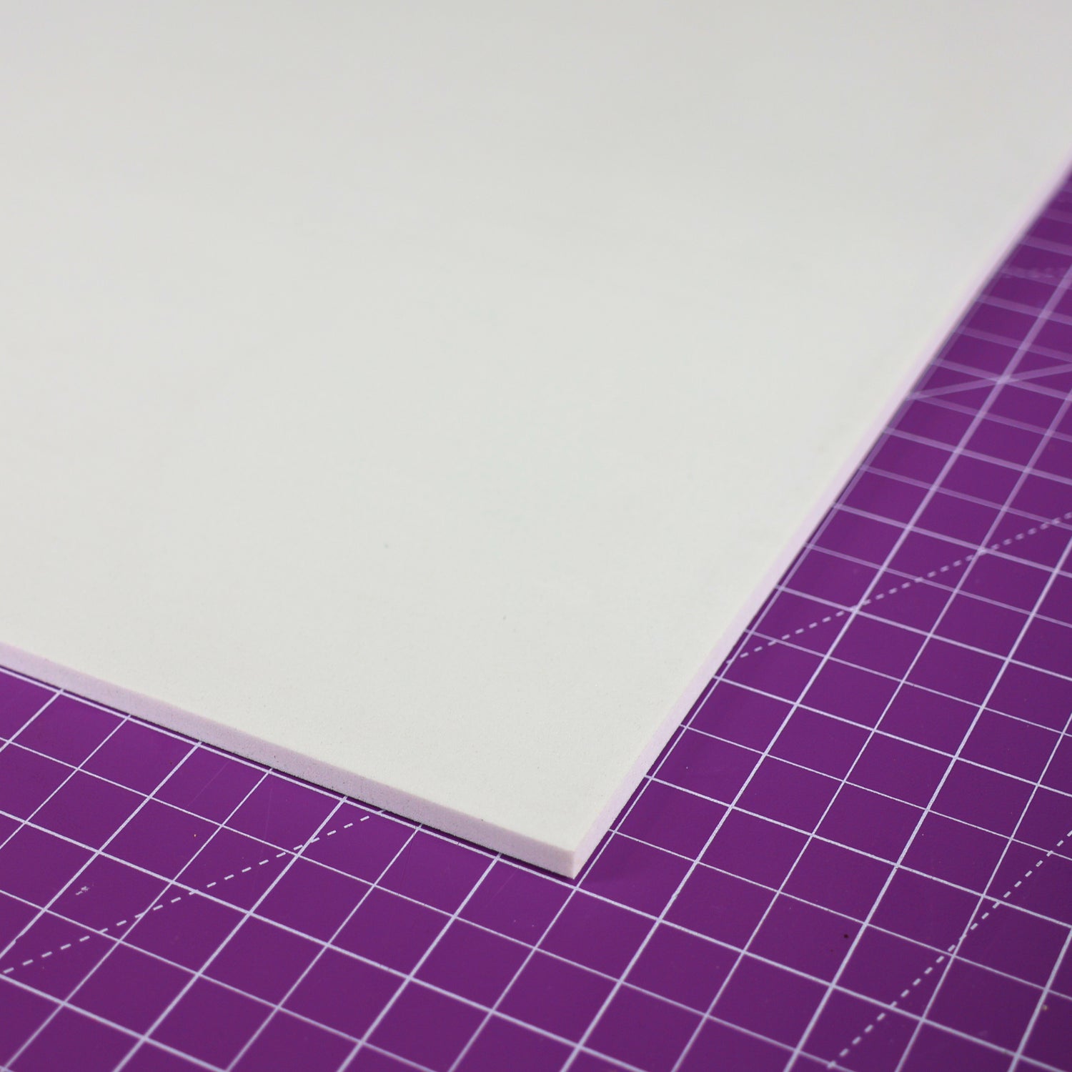 EVA foam 65 kg/m3, 2 mm white - 100x50 cm