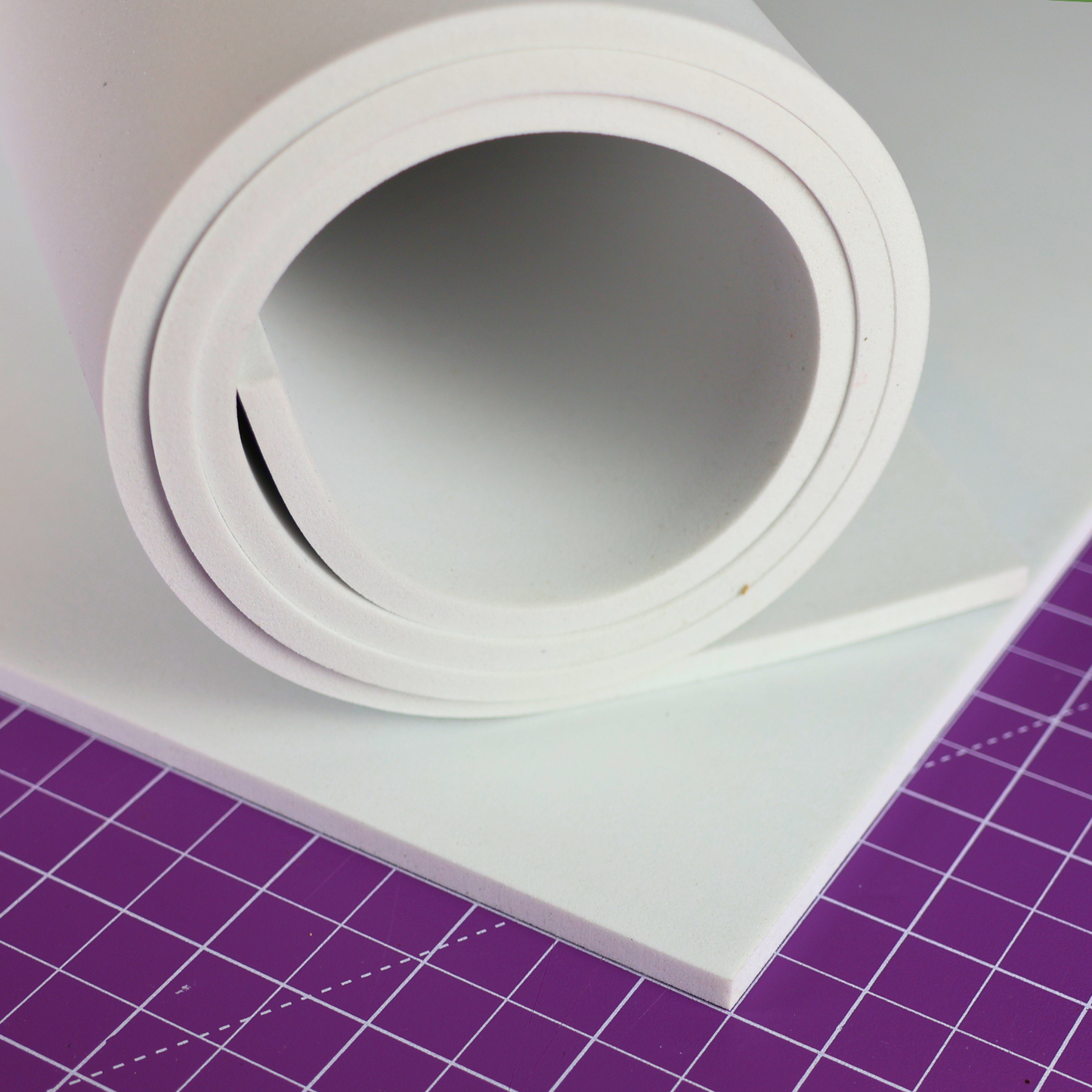 Pianka EVA 65 kg/m3 (CF65) 5 mm biała - 100x50 cm